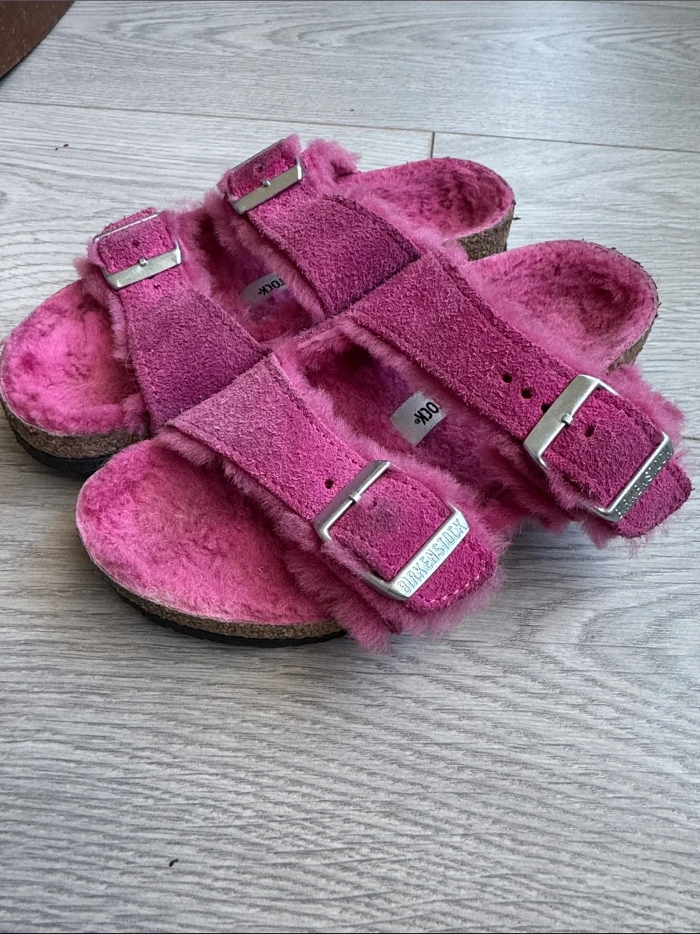 Birkenstock Kids Fuzzy Slide Sandals in Bright Pink | size 12-12.5 US